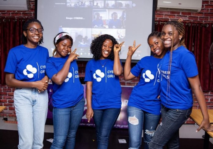 Bourse de Formation  CyberGirls 2022 pour les jeunes femmes africaines