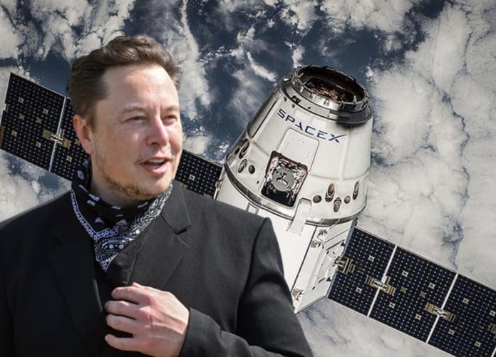 Elon Musk lance Starlink,  son service internet par satellite pour l'Ukraine