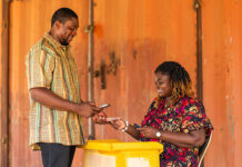 Sénégal : mise au point sur l’application de la Taxe sur les transferts d’argent Sénégal : mise au point sur l’application de la Taxe sur les transferts d’argent